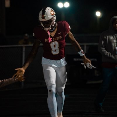 devinhamiltonn5's profile picture. 3⭐️| 6’4 205 | C/O 2026 WR | Mill Creek HS | 4.49 40 | 40 in vert | GA 📍| devin0128@gmail.com| H.C @coachjlovelady | https://t.co/7VYyuoJ9Zp 🚀💫