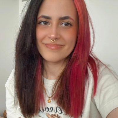 strawberryboy_x's profile picture. 