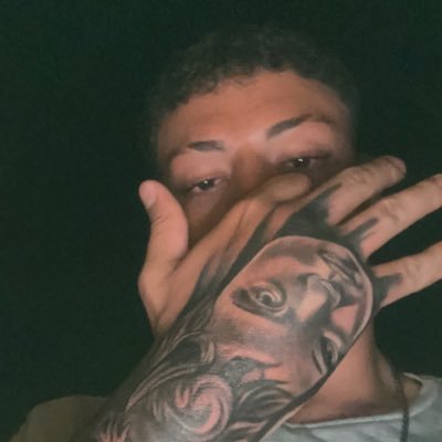 pietrohml's profile picture. 