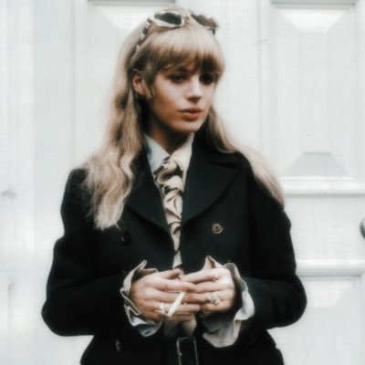 letterfoxd's profile picture. christian. tcm. films, bob dylan, musictwt, classic novels. autistic author/painter. remember that you must live.