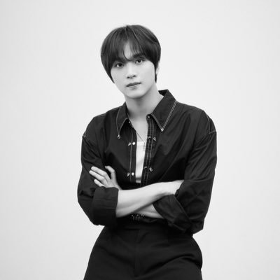 vhaechan's profile picture. (2000) Etched in cursive upon Fullsun’s fate, Lee Haechan.