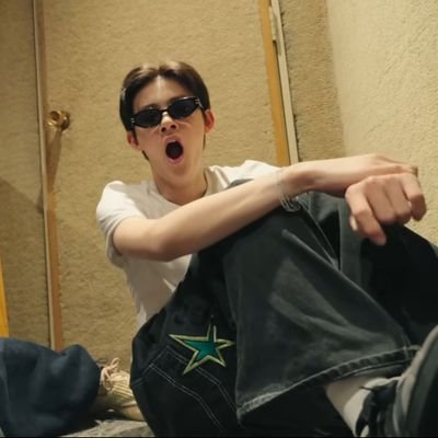 sseanuna's profile picture. — yon & co.