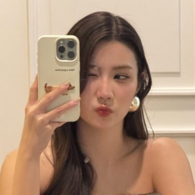 benoeist's profile picture. #SILENABEAUREGARD: I'll show them love is worthless, I'll pulverize them! • Cabin 10 || SG, PJO, BP, 5H, GL's, KPDH & Glee || Melhor prof de inglês!