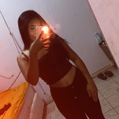 dhrikamendez's profile picture. peace 🍁.