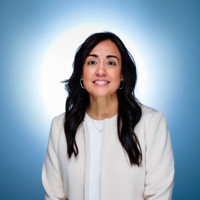 j_rodricks1's profile picture. Wife l Boy Mom l 1st Gen Latina 🇸🇻 l M.Ed l Growth Advocate l Change Maker | 2024 @KatyISD Elem AP of the Year | *tweets are my own*