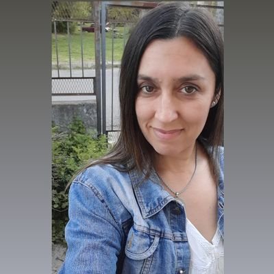 CorreaVerdun's profile picture. Analista en Recursos Humanos. Relaciones Laborales. 

Reconoce y honra tu singularidad.