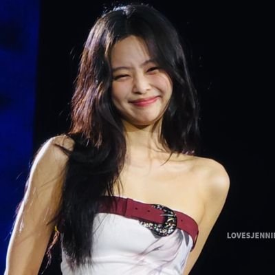 speaknowblink's profile picture. fã da taylor desde 2010, além de swiftie , sou blink, amante de blackpink, lana del rey e minha mother gaga