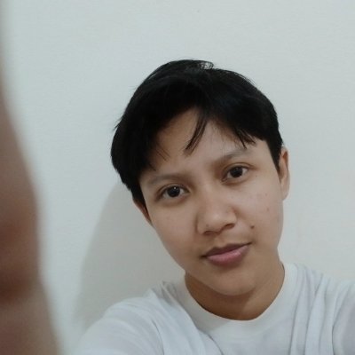 namailmiah's profile picture. astronomer