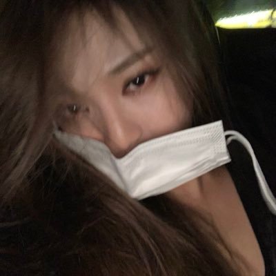 gyukess's profile picture. my bussy taste like strawberrys