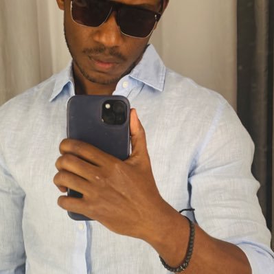 PedroMi70162754's profile picture. 🚀 Risk-taker | Truth-seeker |Sports & Politics Enthusiast 📰 News,trends & sports | 💭Wisdom & inspiration 🙏 Walking by faith & hope |⏳Time is non-renewable🤩