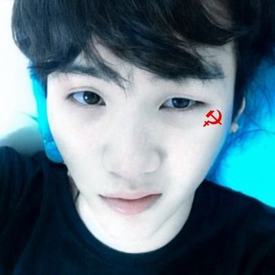 bttmhoba's profile picture. ⠀⠀⠀⠀⠀⠀⠀heatnim | @bts_bighit & @gorillaz