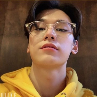 iluvwmin's profile picture. nuguships writer| cw: spirit fingers