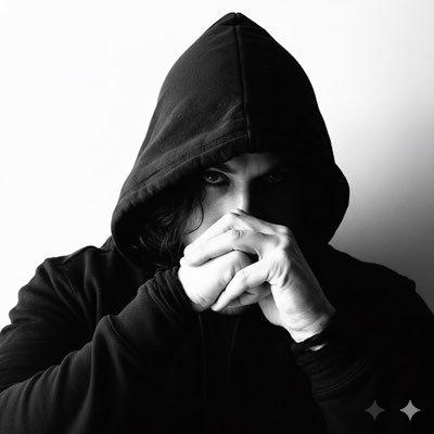 Bat_inthe_dark's profile picture. A Name of Shadow and Strife 🐦‍⬛ in Town 🖤 Dark Poetry 📝. 🖤 Dark Music 🎶 . Dark Images 🎭 "My Twitter/X is in dark mode"