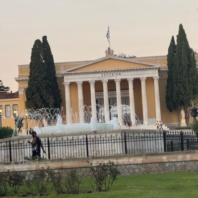 malis5571's profile picture. W.U