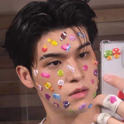 lynbinaa's profile picture. daily yapping abt my fav,live