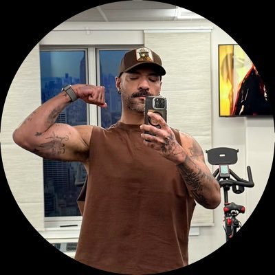 thismetrying87's profile picture. 