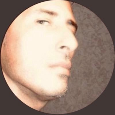 YoSoyHernan_'s profile picture. ⚖️▪️Denunciante Consabido ♻️▪️Prófugo de la Sociedad de Consumo. 👨‍👩‍👦 Soy hijo de Teresa y Juan.