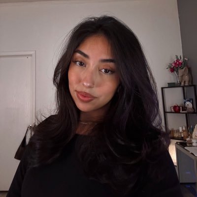 alondraaxq's profile picture. 