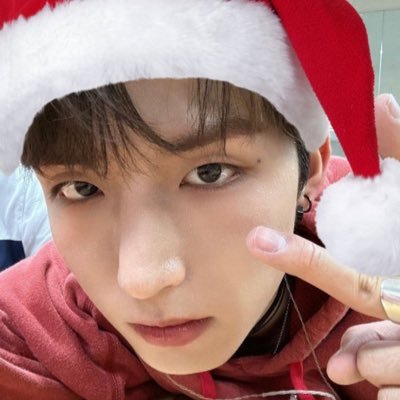 xdinaryaoi's profile picture. and crazy waffle