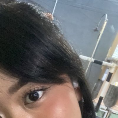 dedeeuusuu2300's profile picture. 