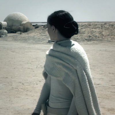 Elixqzr's profile picture. 16 | @ritualGG | @zayvadar @kayzefv