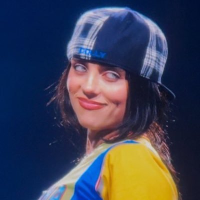 wayoflife_ae's profile picture. Bi | Anime Enthusiast |🍉🇵🇸| I’m a video editor and writer | pfp Billie Eilish header Billie Eilish