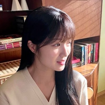 heeconfessa's profile picture. vaza