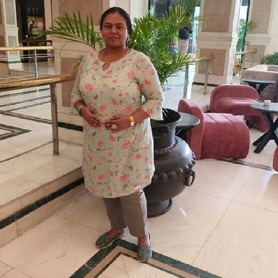 PoojaPophale's profile picture. Fresh perspectives, Multidimensional thought process, Nuanced POVs dependent on context, Dharmik religious Hindu values, Nation, Civilization