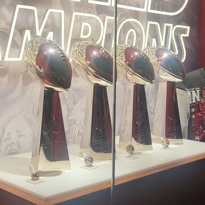 keep_upChiefs's profile picture. 🙏🙌🌻🏈🏀⚾️🇺🇸