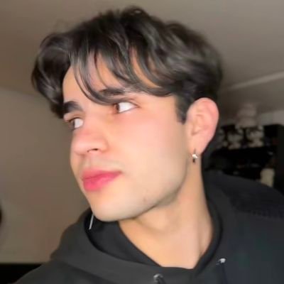 jay_stwo's profile picture. old account: @jayyyyyrm | 
me banearon por pelioñiera 😮‍💨
backup account: @stoo_jay