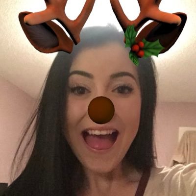 spookyghourl's profile picture. canucks . ݁☃︎⋆⁺₊❅ blue jays