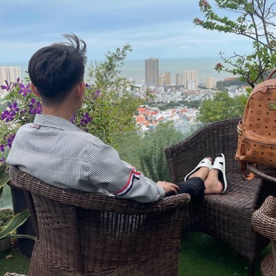 nguyn1125474's profile picture. 