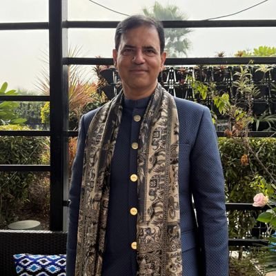 blink54455's profile picture. RESEARCH ANALYST
EQUITY INVESTING
https://t.co/DkTiwIMaDt
IIT Delhi & IIM Bangalore
Ex Head of Equity SBI MF,
CIO JM Financial
Stock Market Investing