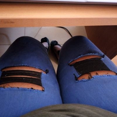 flyGeek25's profile picture. Temporary Pessimist!