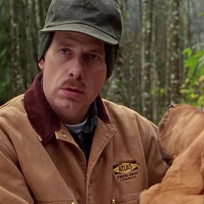 ClaytonAMartin's profile picture. I used to be able to name every kind of nut there ever was. 🎥 | 🐻 | 🍊