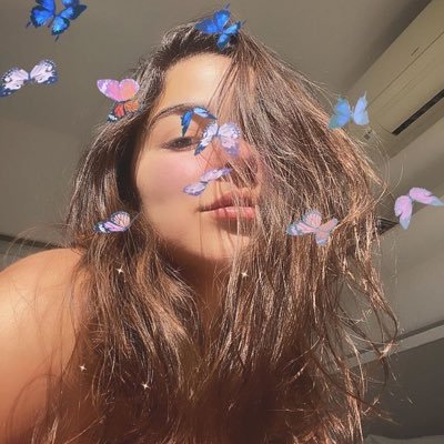 lottieIee's profile picture. ⠀⠀ ⠀ rachel https://t.co/qhEP6e8H8I being great at something is going to change it. being a part of something special makes you special, right?