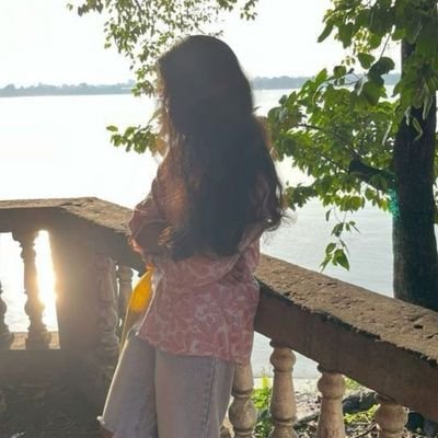 lov3naturem3's profile picture. प्रकृति || हास्य || व्यंग्य || कटाक्ष || निजी विचार