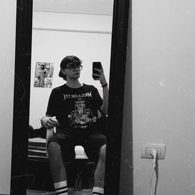 facuugnr's profile picture. toco la guitarra