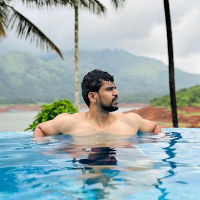 Elanchezhian090's profile picture. 