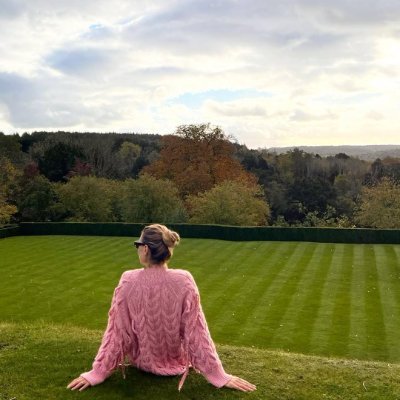 Anna16051987's profile picture. Many people fail in life because they do not realize how close they were to success when they gave up