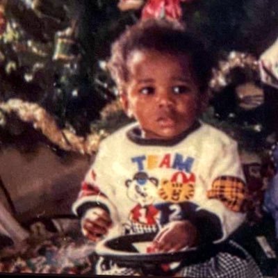 twonnie_twon's profile picture. 