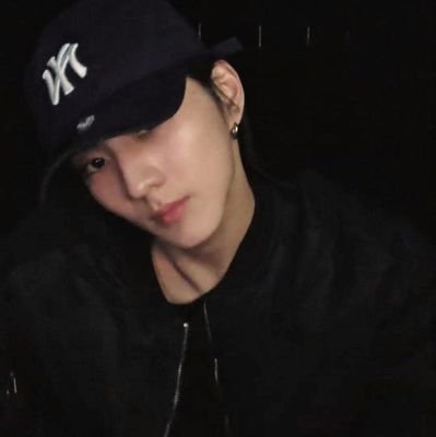 ikvintt's profile picture. 