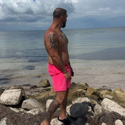 BiSavage93's profile picture. 31 
Bi-Sexual 
Native American 
snap👻  : Dillalexeman93