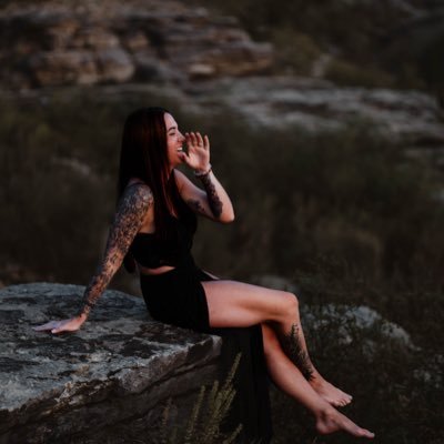 chelskx3's profile picture. Darkness holds out his hand, then we walk to the floor.