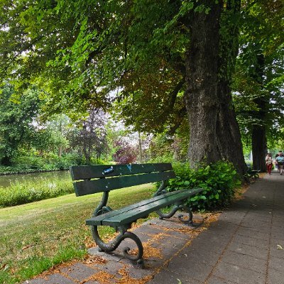 RaquelSamr's profile picture. Mi cuenta. Mis tweets. Escribo y opino sobre lo que me da la gana. Perfil no apto para delicados y/o personas susceptibles.