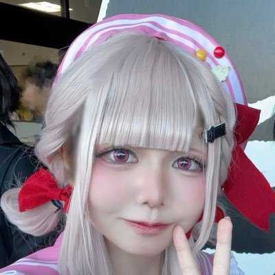 zbun112's profile picture. 18↓ 晴れの日に雨傘さす奴には御用心