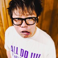 hanpan_soul_bbb's profile picture. 宇部で全部やる人🔥#ALLDO
酒場・古着・ライブハウス・バンドの4軸で
『宇部をもっと面白くする挑戦』を発信！
しゅーいちの全て🔽