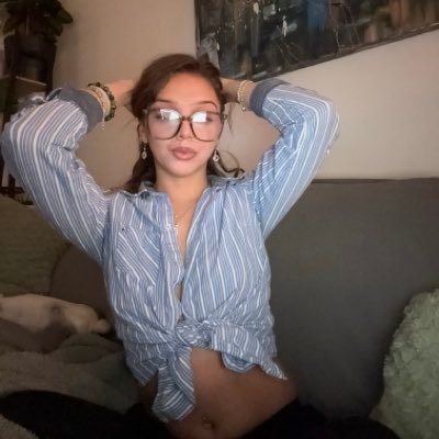 LilianaxMarie's profile picture. 27/ Jersey / 🇵🇷