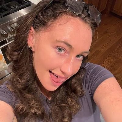 Amandabaid's profile picture. 