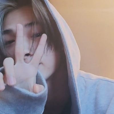 luvleymika_'s profile picture. ʚ 𝘀𝗺𝗮𝗹𝗹 𝗯𝗻𝘀 + 𝘀𝘁𝗮𝗻 𝗮𝗰𝗰𝗼𝘂𝗻𝘁 ɞ ~ `` 𝗹𝗼𝘃𝗲 ɪs ʜᴇʀᴇ, 𝗻𝗲𝘅𝘁 𝘁𝗼 #성훈 #니키 ♡ | ᴘᴀʀᴛ ᴛɪᴍᴇ: ʜᴜᴍᴀɴ, ғᴜʟʟ ᴛɪᴍᴇ: 𝗲𝗻𝗴𝗲𝗻𝗲 ✦ ∘˙ ⛓️‍💥 ᴍʏ ᴄᴀʀʀᴅ ☆